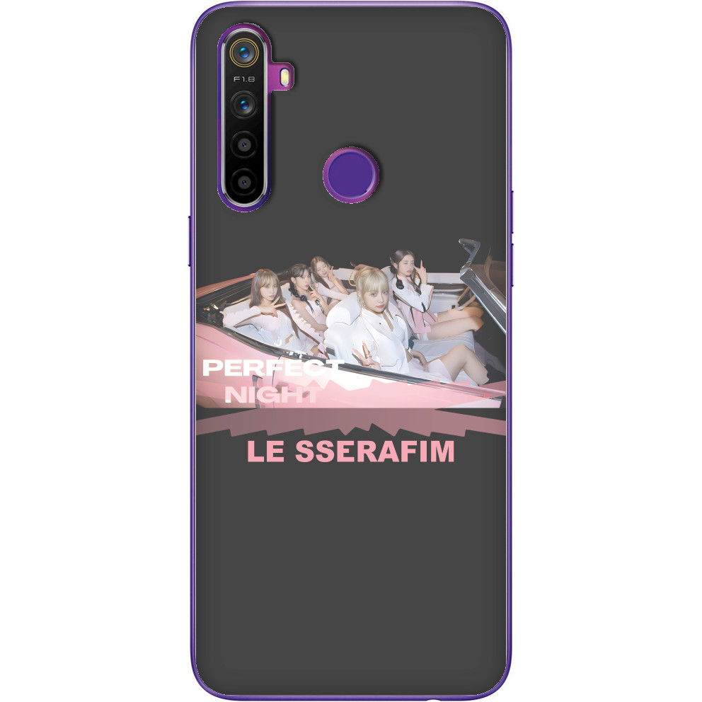 LE SSERAFIM